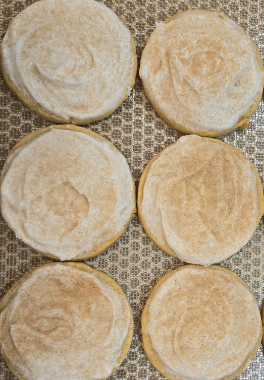 Apple Cobbler Iced Cookie