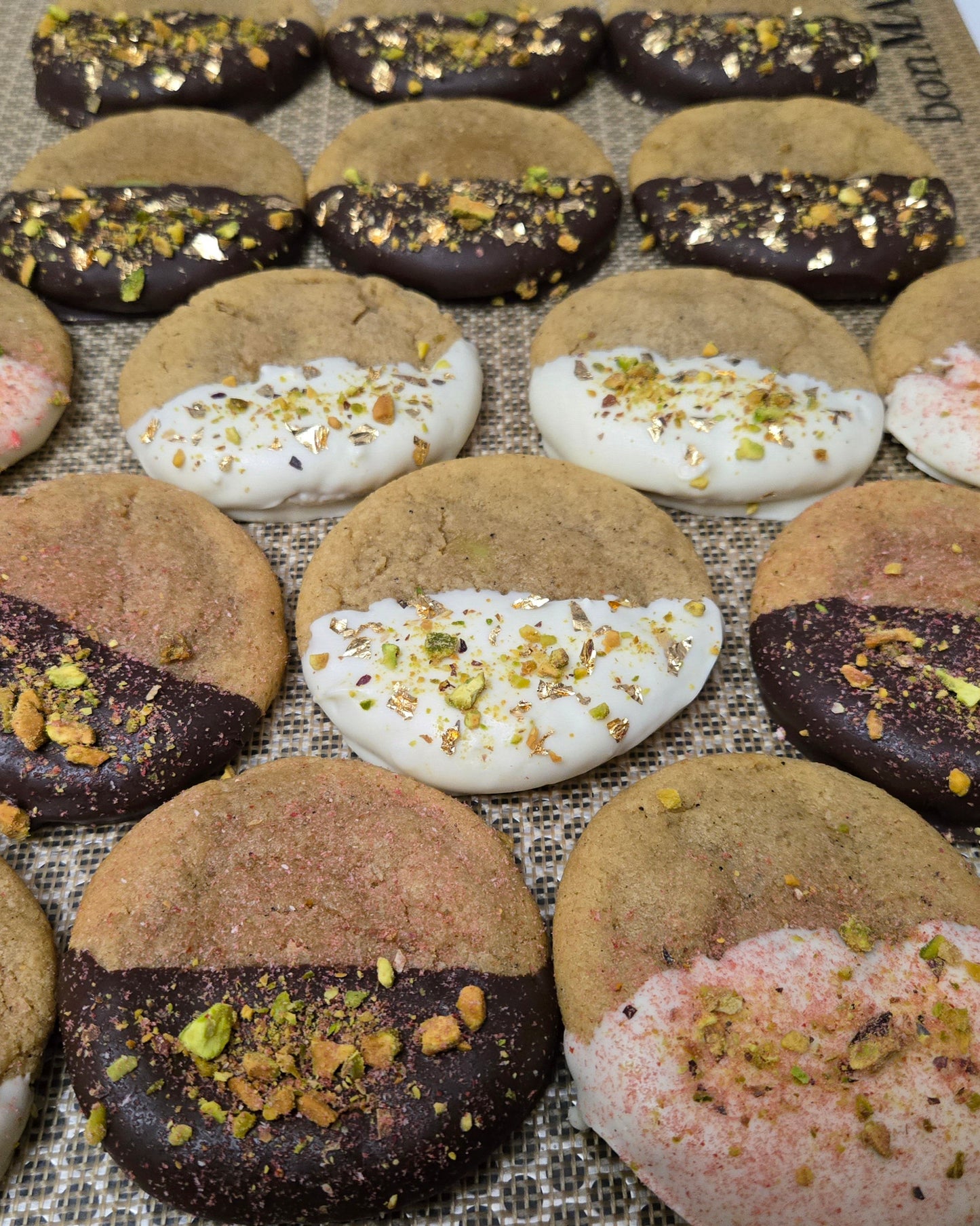Chocolate-Dipped Pistachio Cream Cookies
