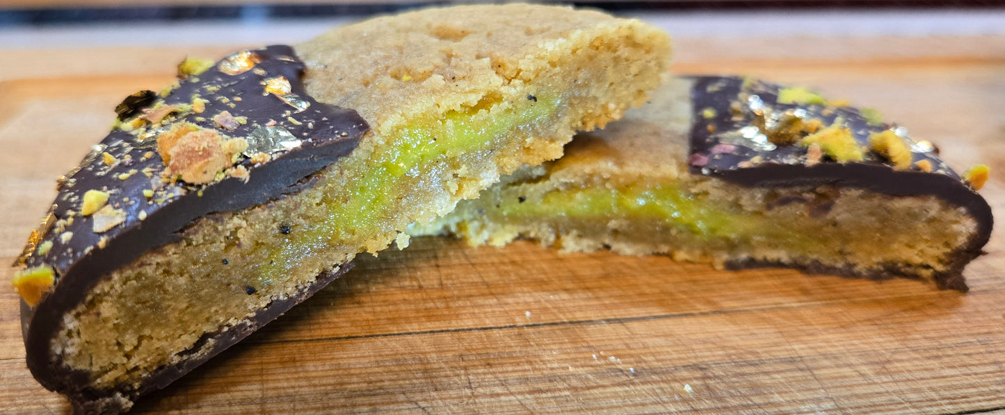 Chocolate-Dipped Pistachio Cream Cookies
