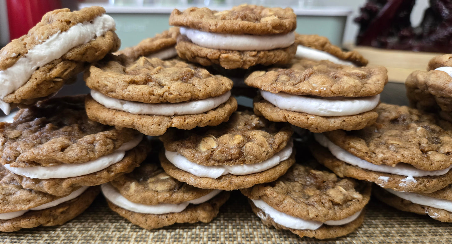 The Braylit O.M.C. (Oatmeal Cream Pie Cookie)