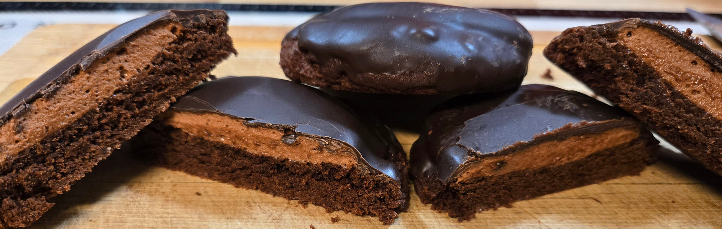 Hot Cocoa Marshmallow Bomb Cookie