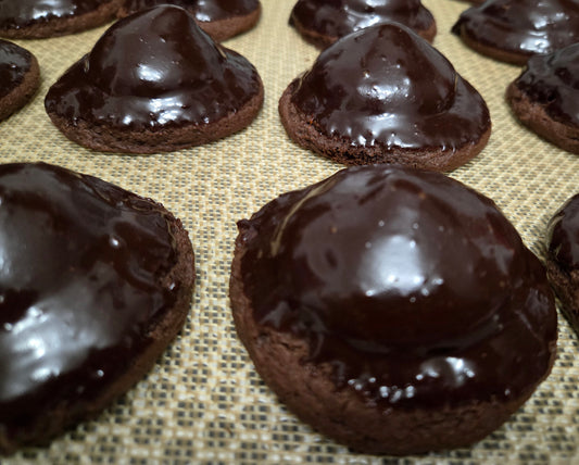 Mint Marshmallow Bomb Cookies