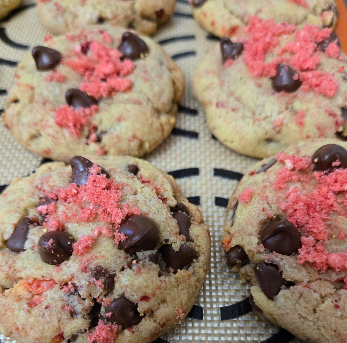 Strawberry Chocolate Chip Cookies