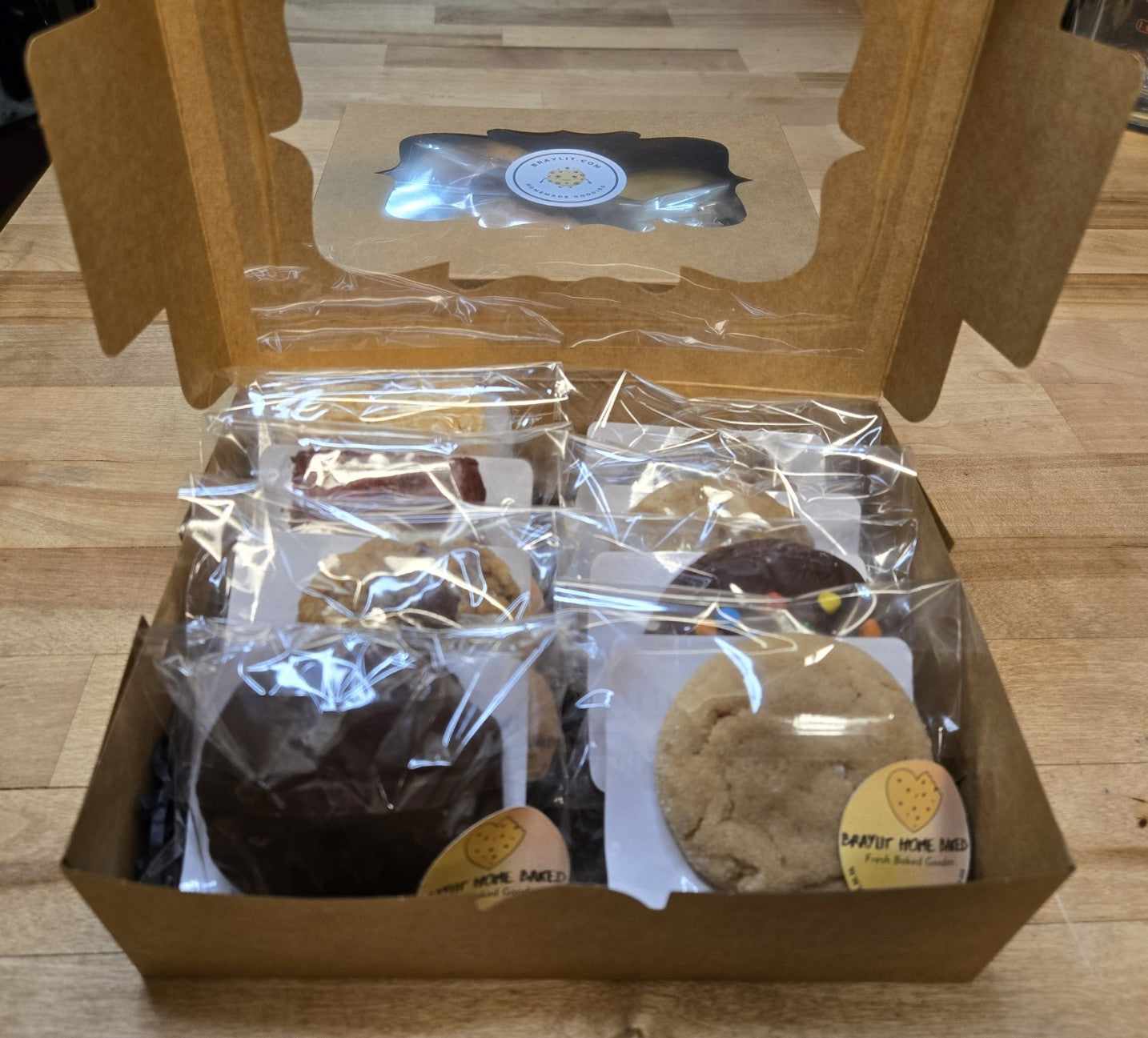 Treat Box – A Surprise of Scratch-Made Sweets